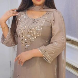 🧵 Premiun Pakistani Crepe Chinnon Three Piece