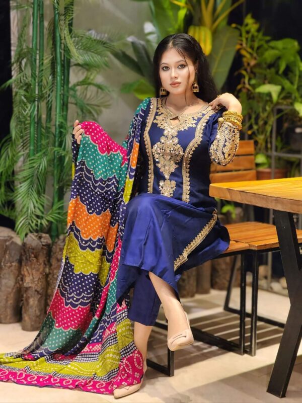 👗 Linen Sequence Three Piece – Embroidered Linen - Image 3