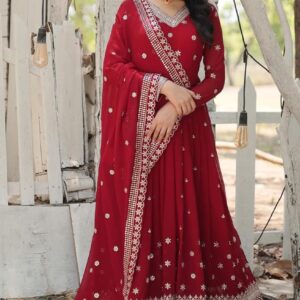 👗 Three Piece Party Gown Set – Heavy Embroidered Indian