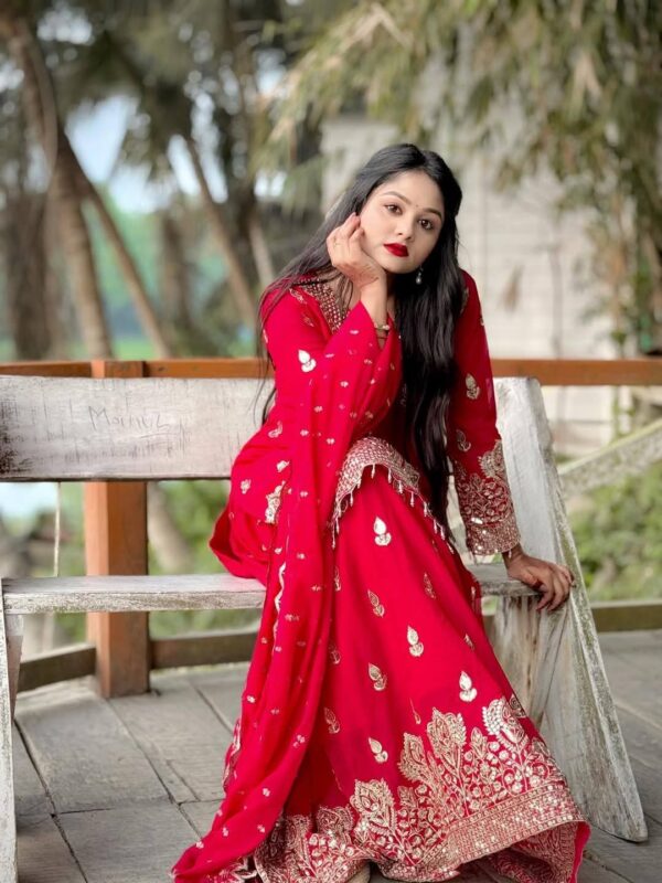 👗 Premium Indian Fox Georgette Three Piece - Image 3