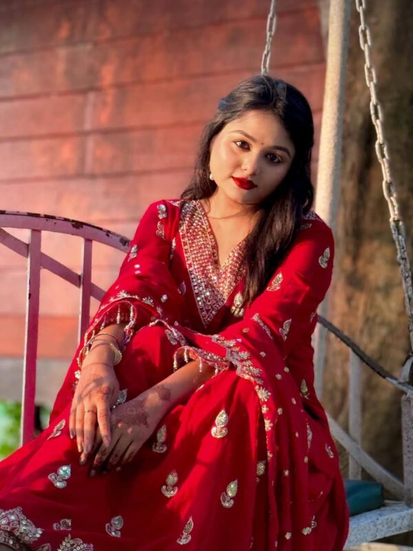 👗 Premium Indian Fox Georgette Three Piece - Image 4